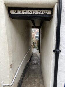 Arguments Yard